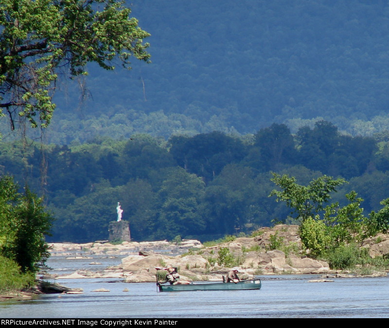 Miss Liberty and fishermen